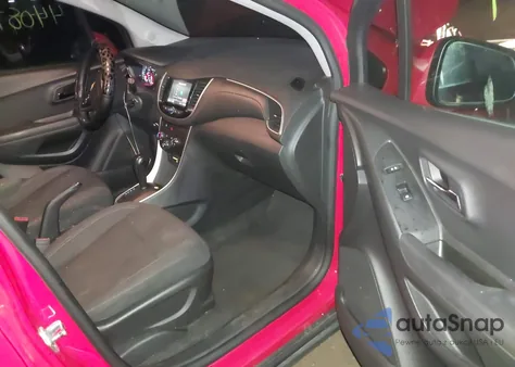 2020 Chevrolet Trax Fwd Ls z USA, uszkodzony, nr VIN KL7CJKSB2LB351406